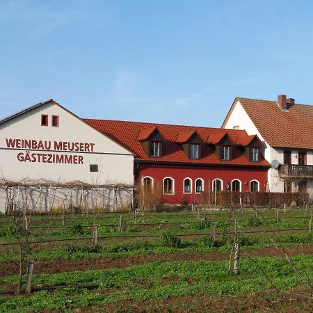 Weinbau & Pension - Familie Birgit Und Bernhard Meusert Volkach Exterior foto